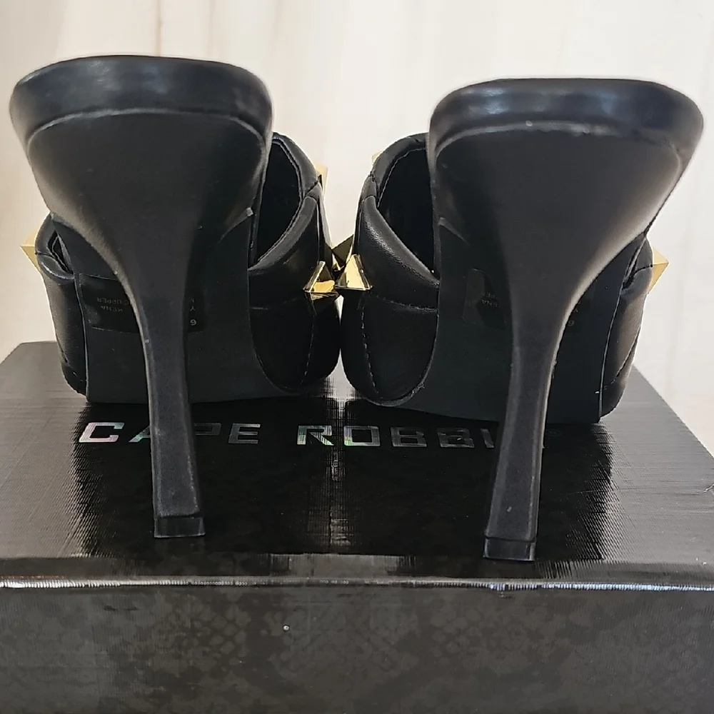 Cape Robbin Black Heels with Gold Accents